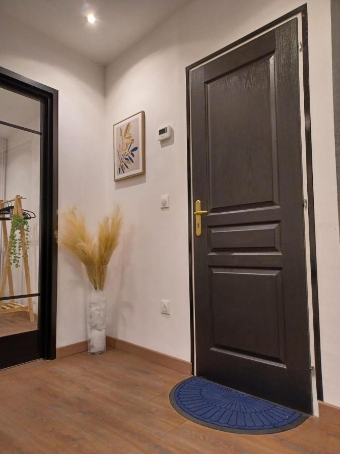 Apartamento Le Petit Dubai Douai Exterior foto